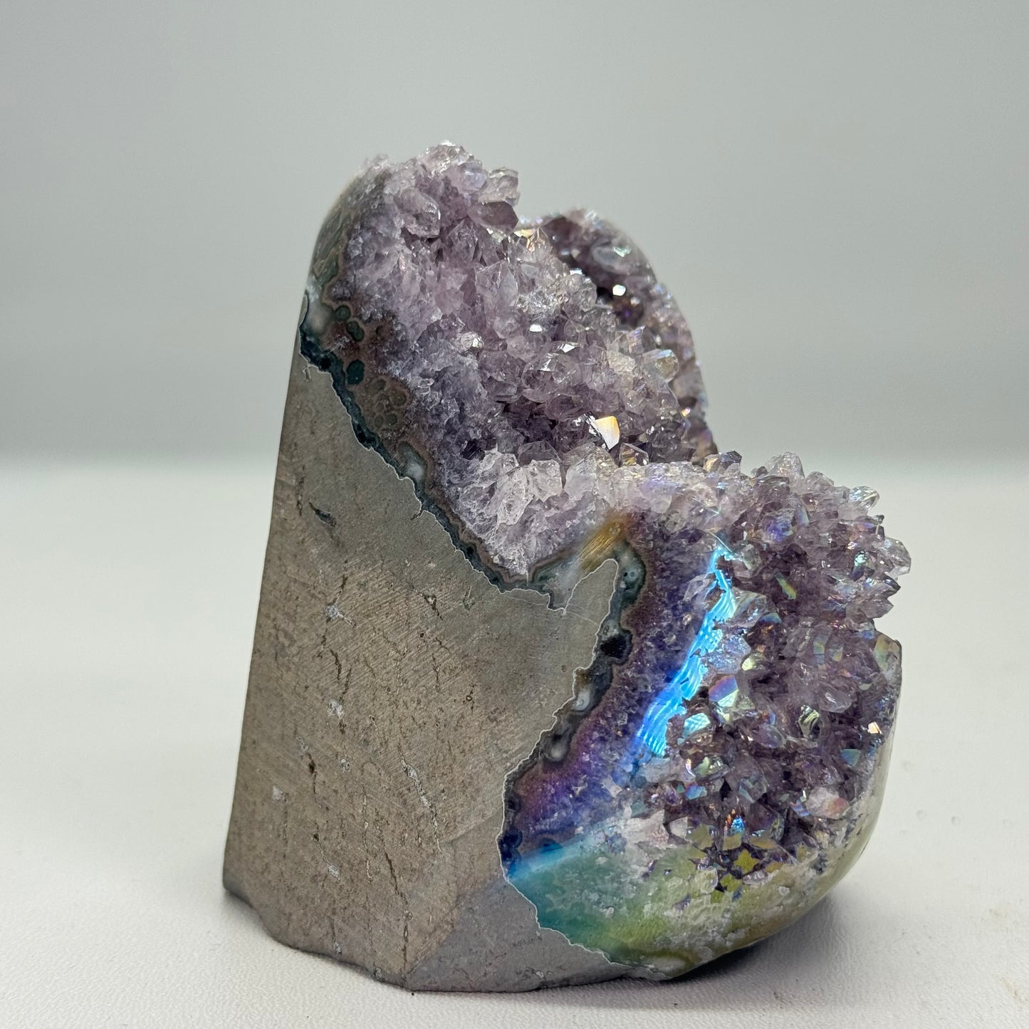 Angel aura kwarts cut base #2