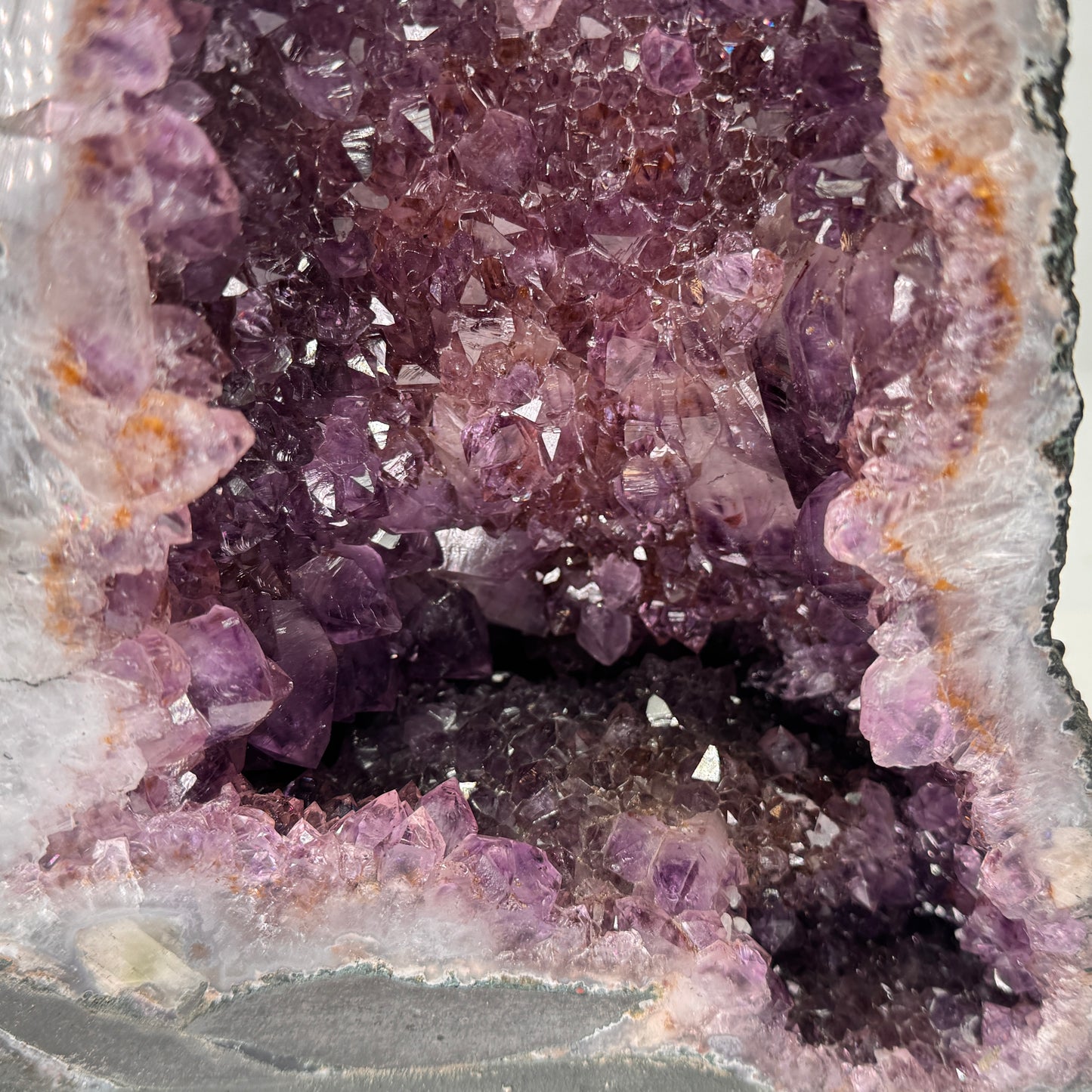 Amethist geode kathedraal 8,9 kg #25