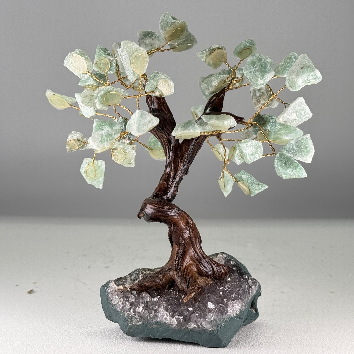 Groene kwarts edelsteen boom van 15 cm