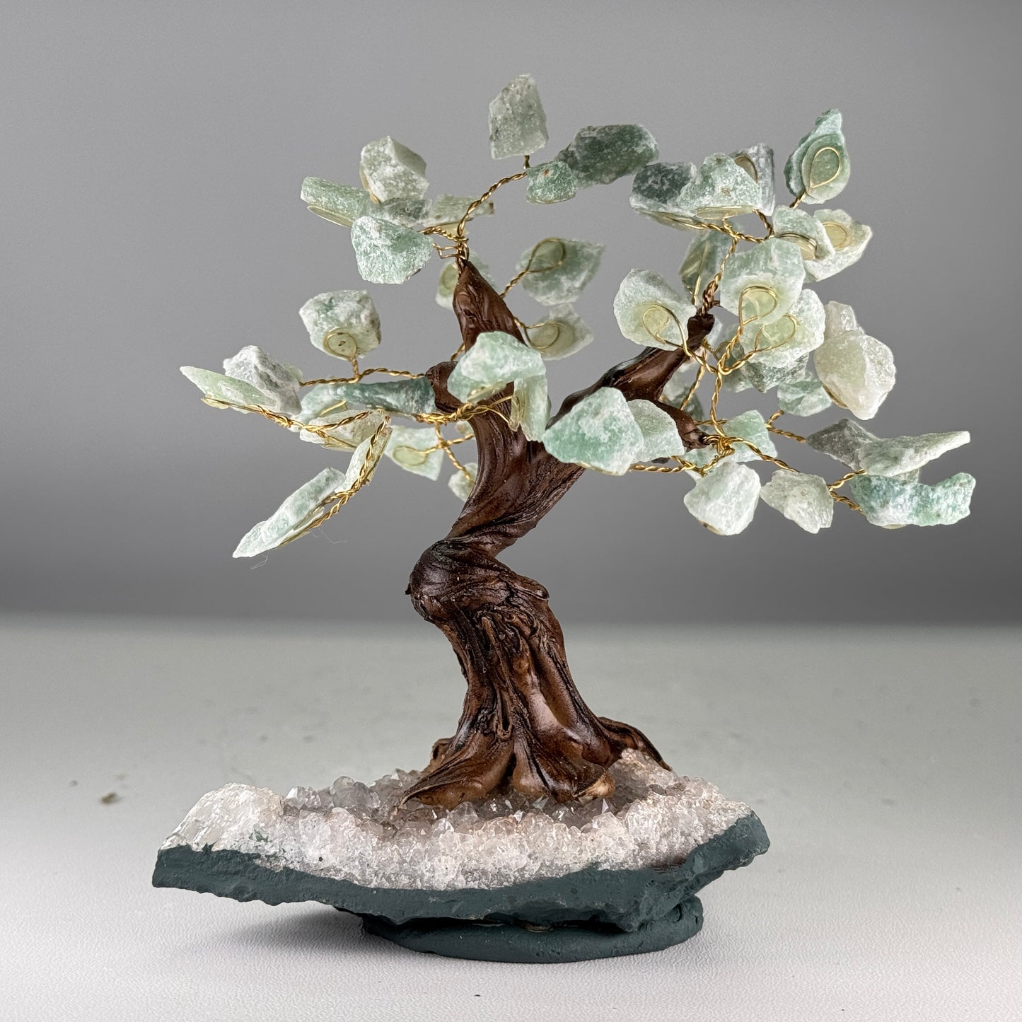 Groene kwarts edelsteen boom van 15 cm