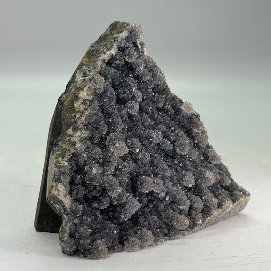 Sugar Amethist Cut Base – uniek stuk met schitterende micro-kristallen