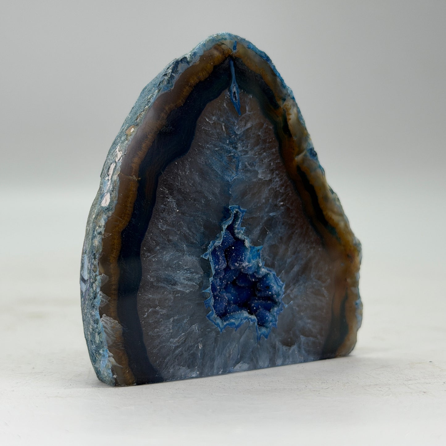 Prachtige blauwe agaat geode uit Brazilië (Druzy) – klein formaat