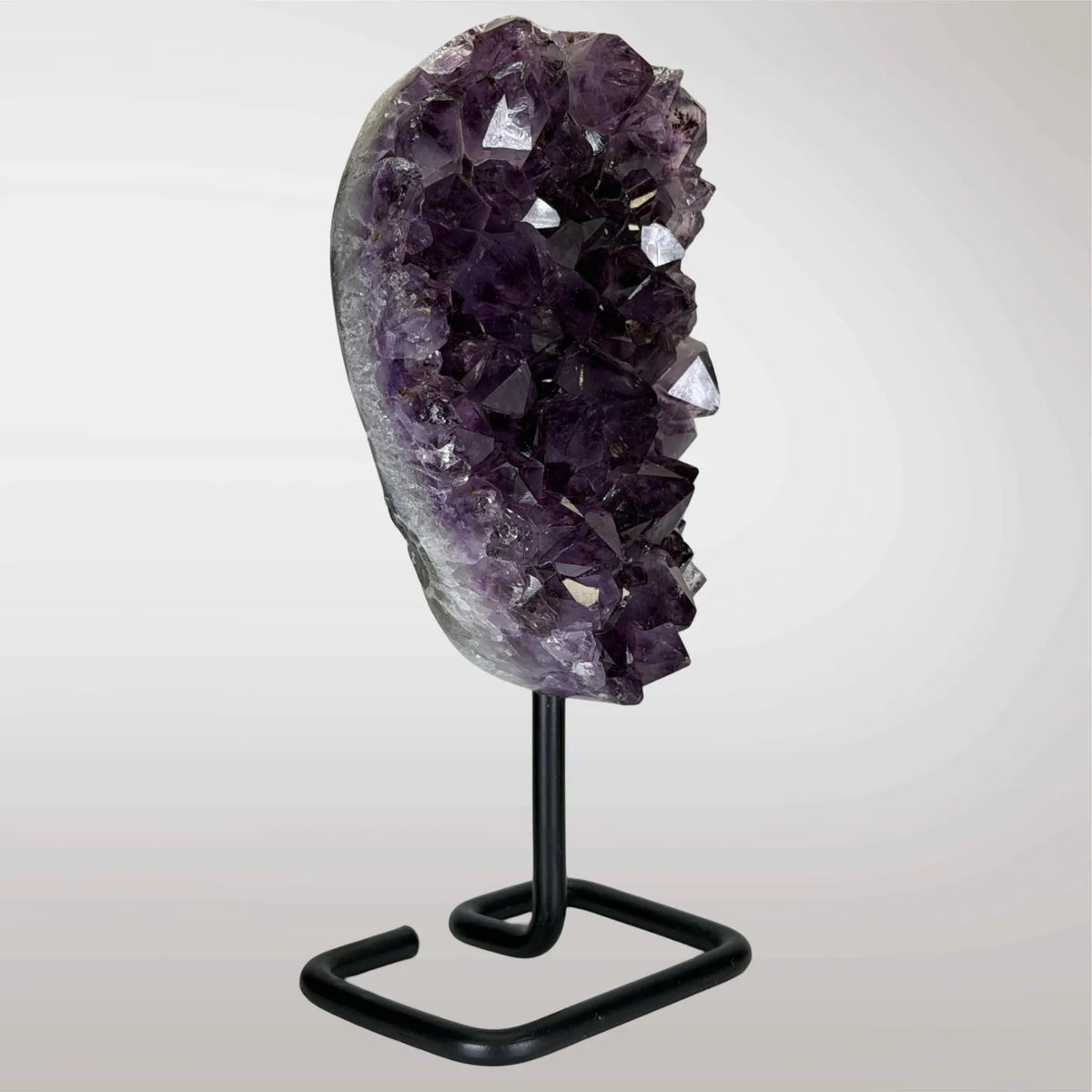 Améthyste sur pied - haute qualité - 31 cm - 2,7 kg