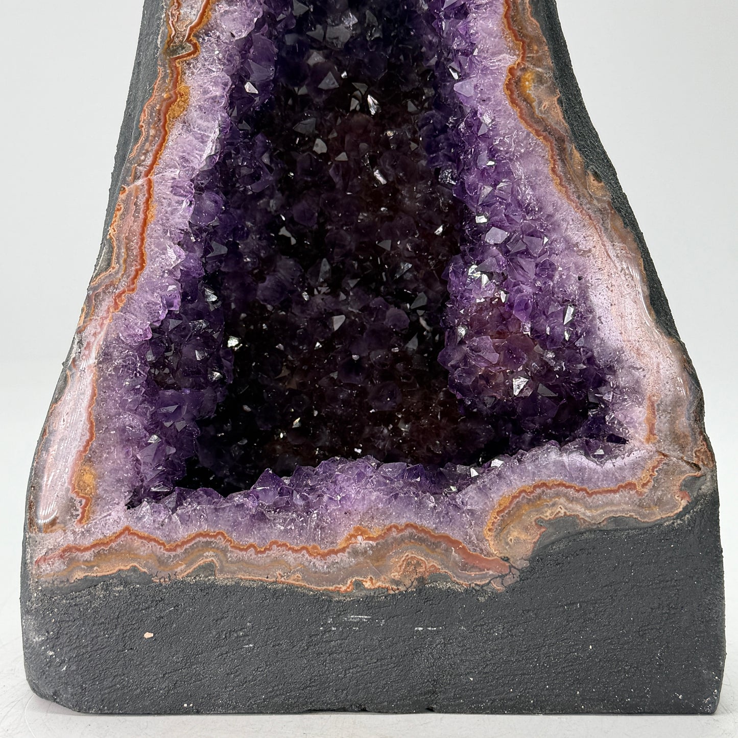 Donkerpaarse amethist kathedraal – hoge kwaliteit - 7 kg