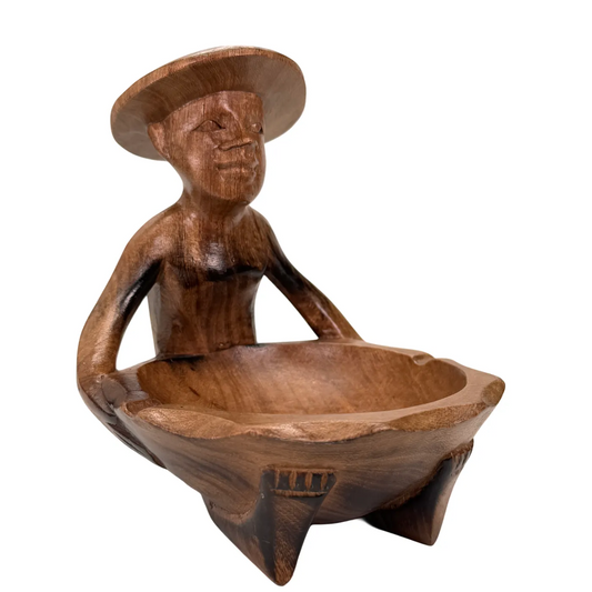 Asbak met visserman - handgemaakte houten beeld