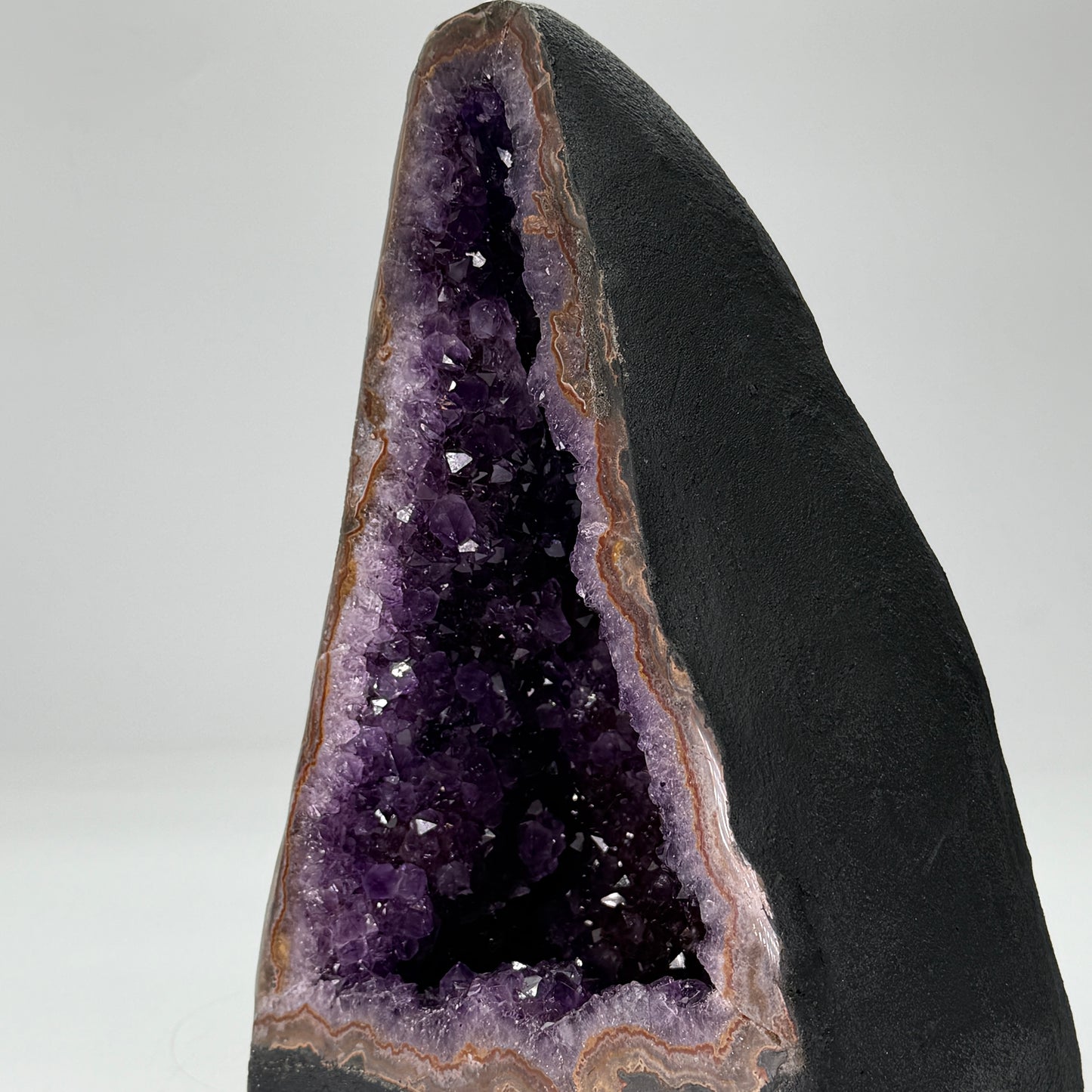 Donkerpaarse amethist kathedraal – hoge kwaliteit - 7 kg