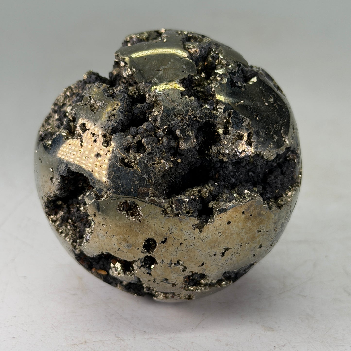 Pyriet Bol uit Brazilië – 478 gram – Ø 6 cm
