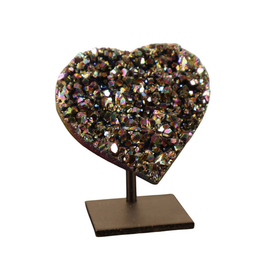 Petit Cœur en Quartz Titane Arc-en-ciel sur Socle