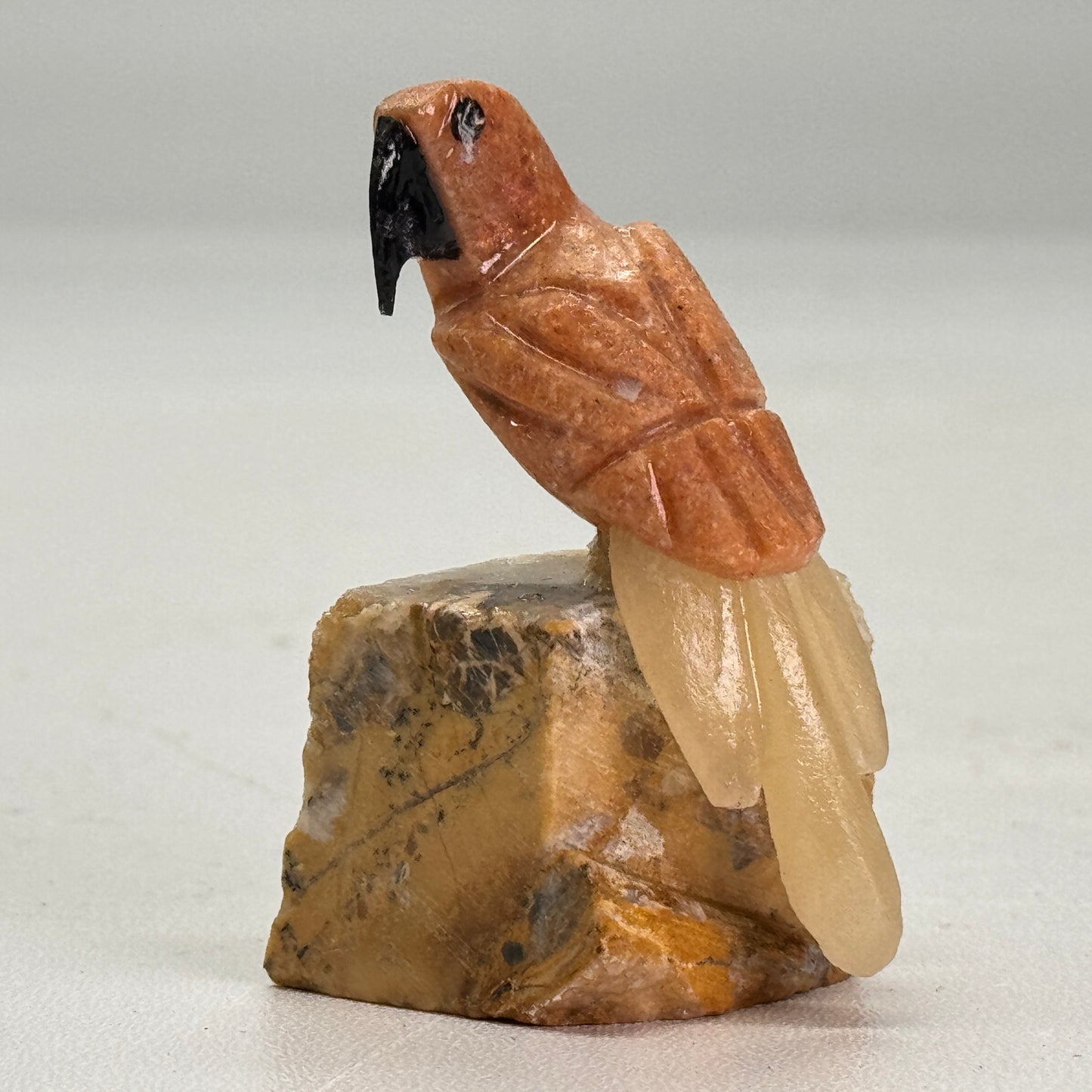 Mini papegaai van natuurlijk mineraal steen