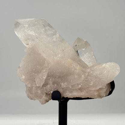 Lemurisch kristal op standaard #4