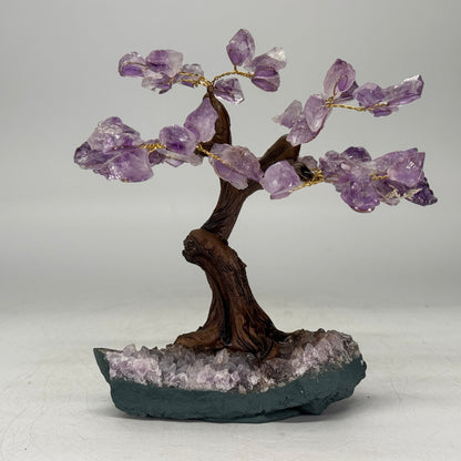 Arbre à pierres précieuses d'améthyste