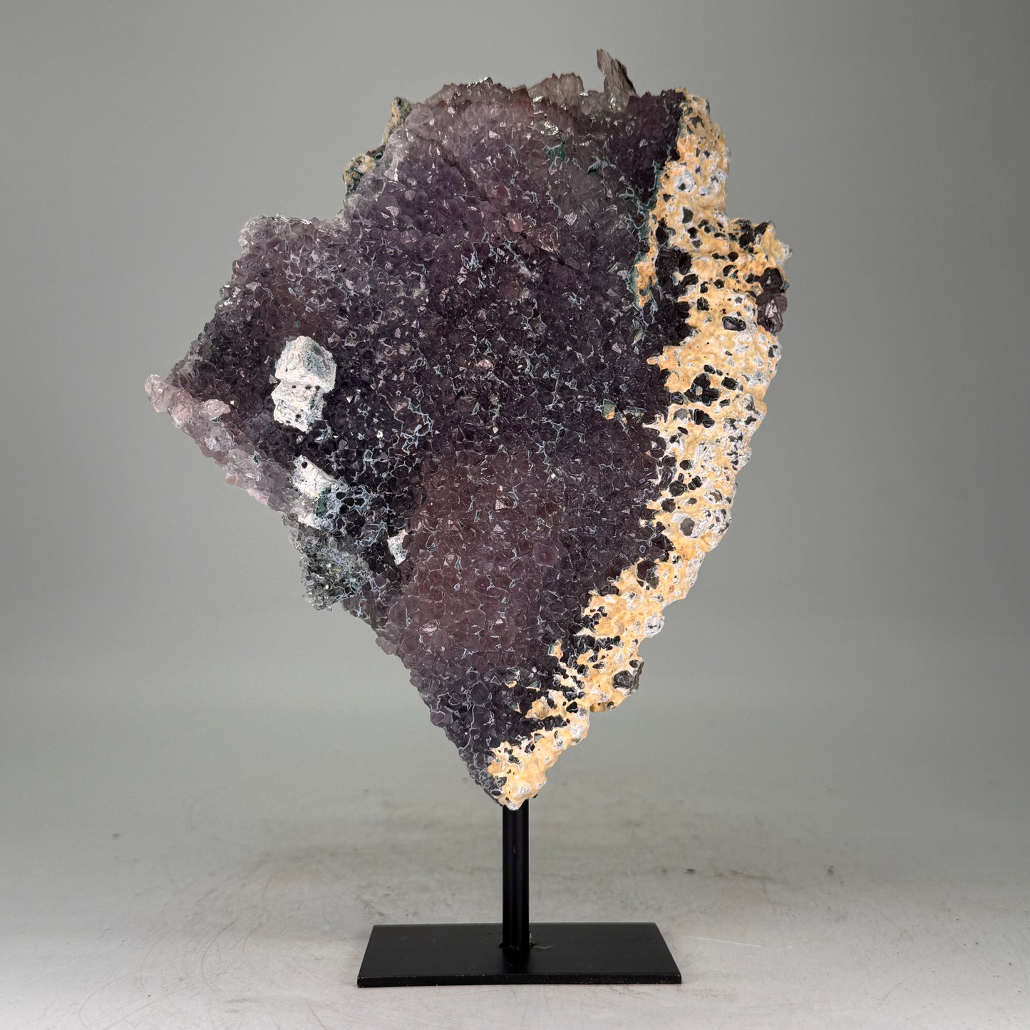 Amethist Flower op Standaard – uit Brazilië