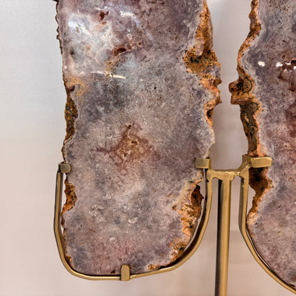 Roze Amethist Vlinder op Gouden Metalen Standaard 56 cm – uit Brazilië