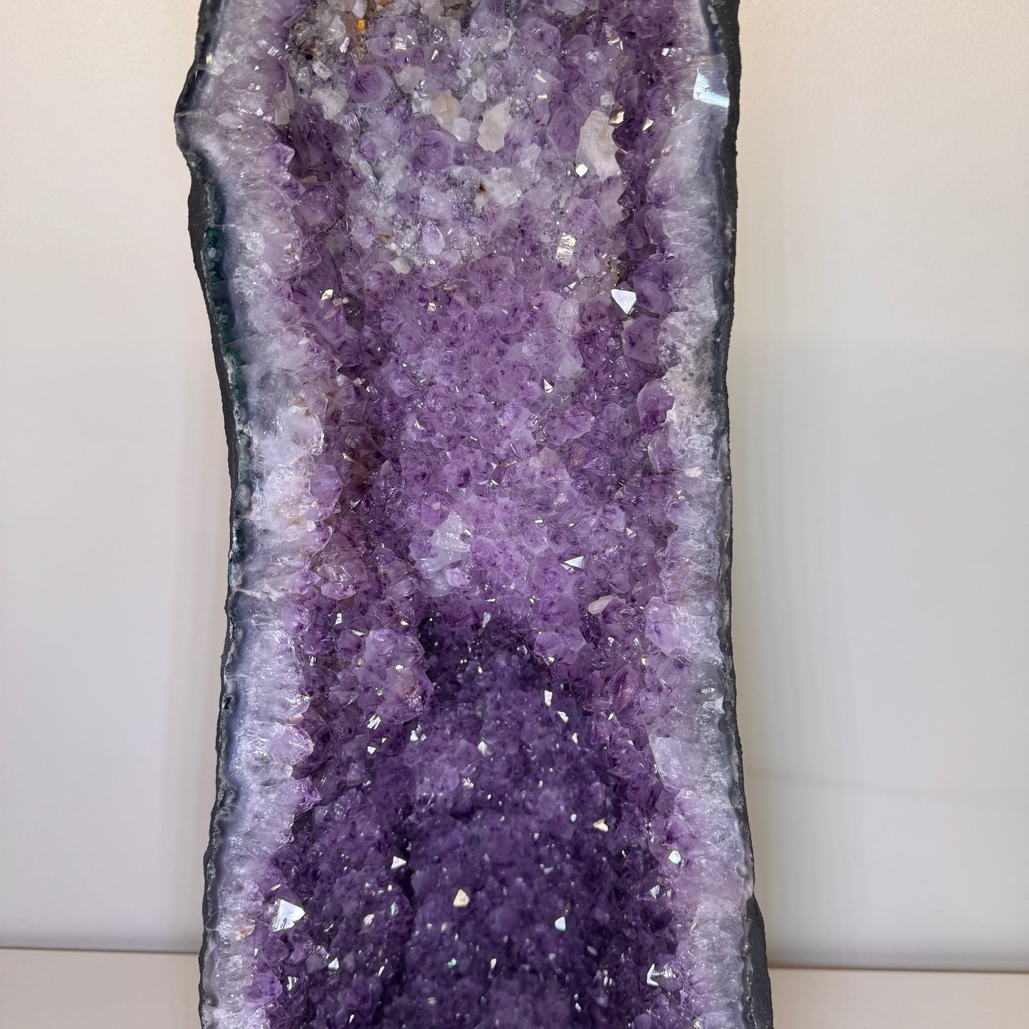 XL amethist kathedraal van 65 cm hoog  (alleen afhalen)