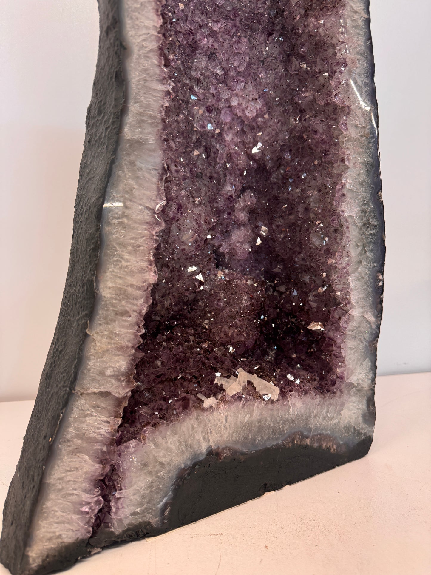 Grote XL Amethist Kathedraal – 77 cm Hoog – Brazilië (alleen afhalen)