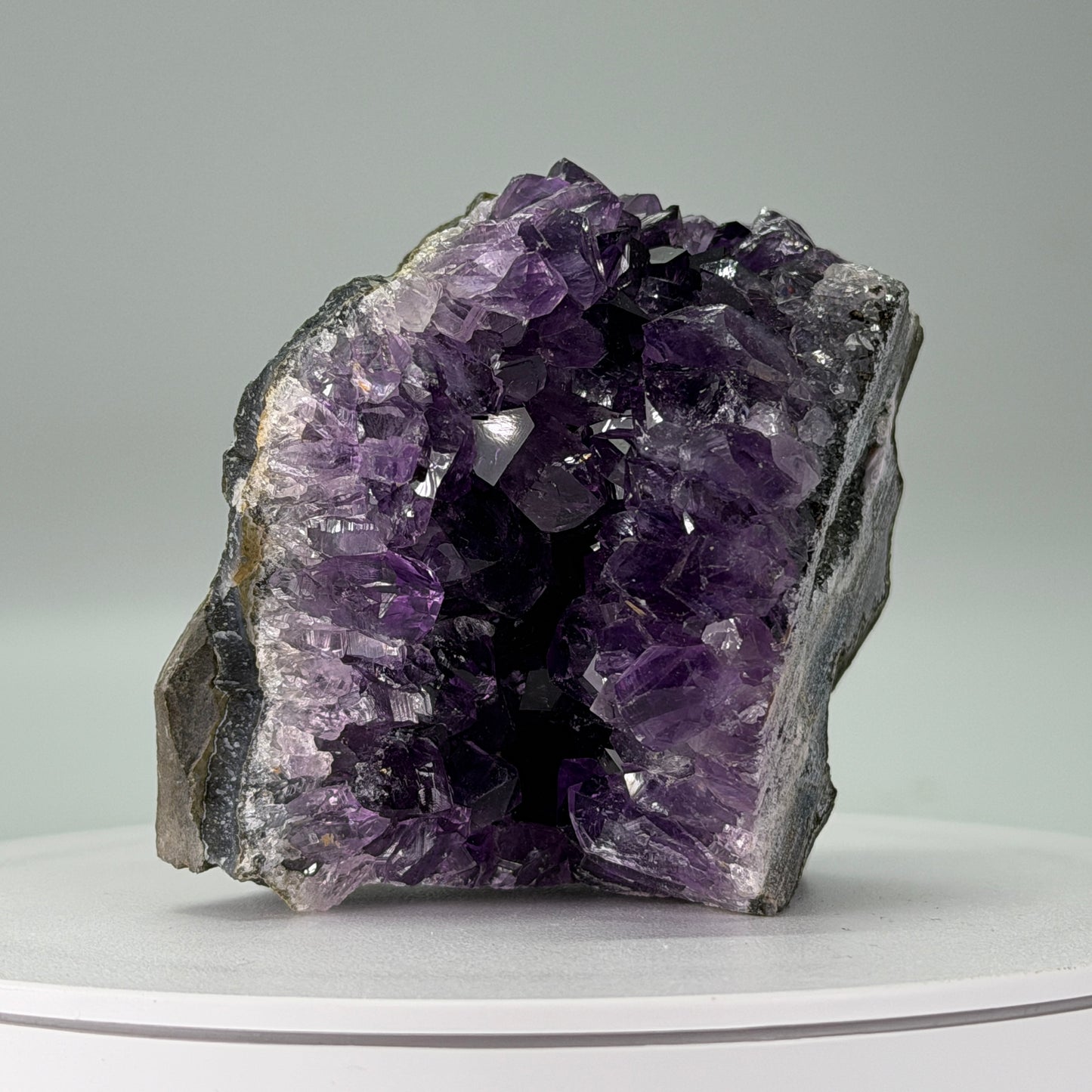 Kleine Natuurlijke Amethist Cut Base – Uruguay