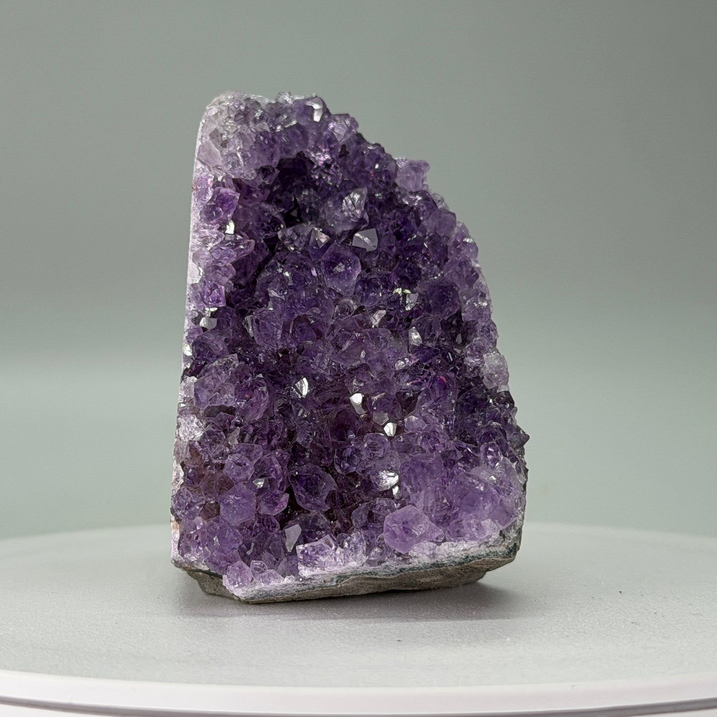 Kleine Natuurlijke Amethist Cut Base – Uruguay