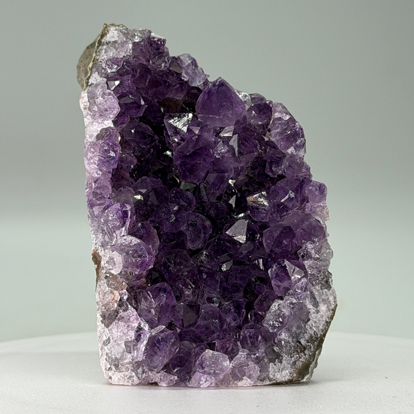 Kleine Natuurlijke Amethist Cut Base – Uruguay