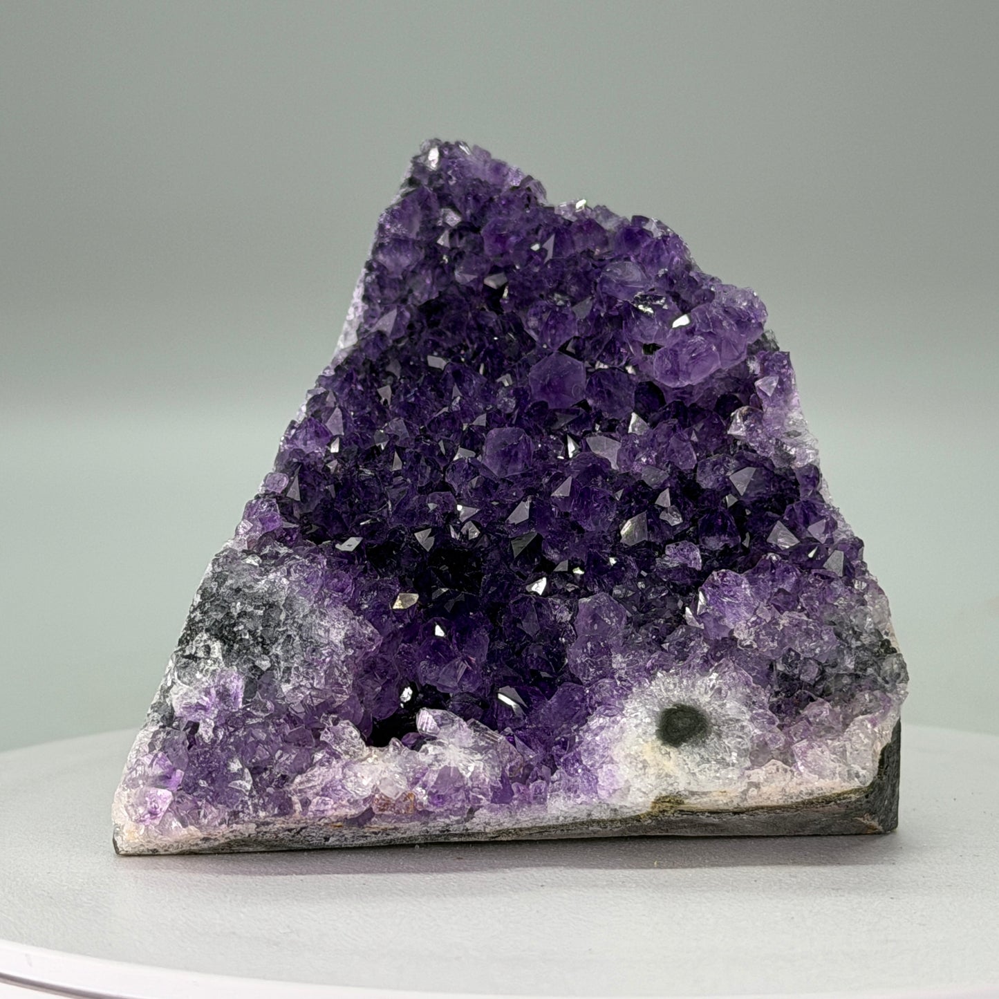 Kleine Natuurlijke Amethist Cut Base – Uruguay