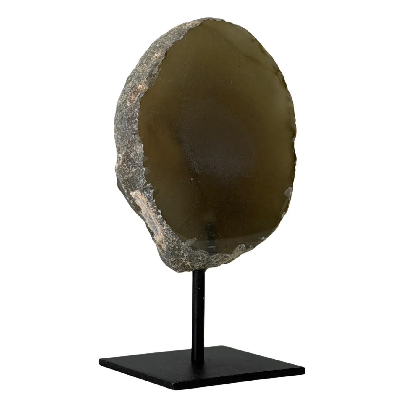 Kleine agaat geode op standaard