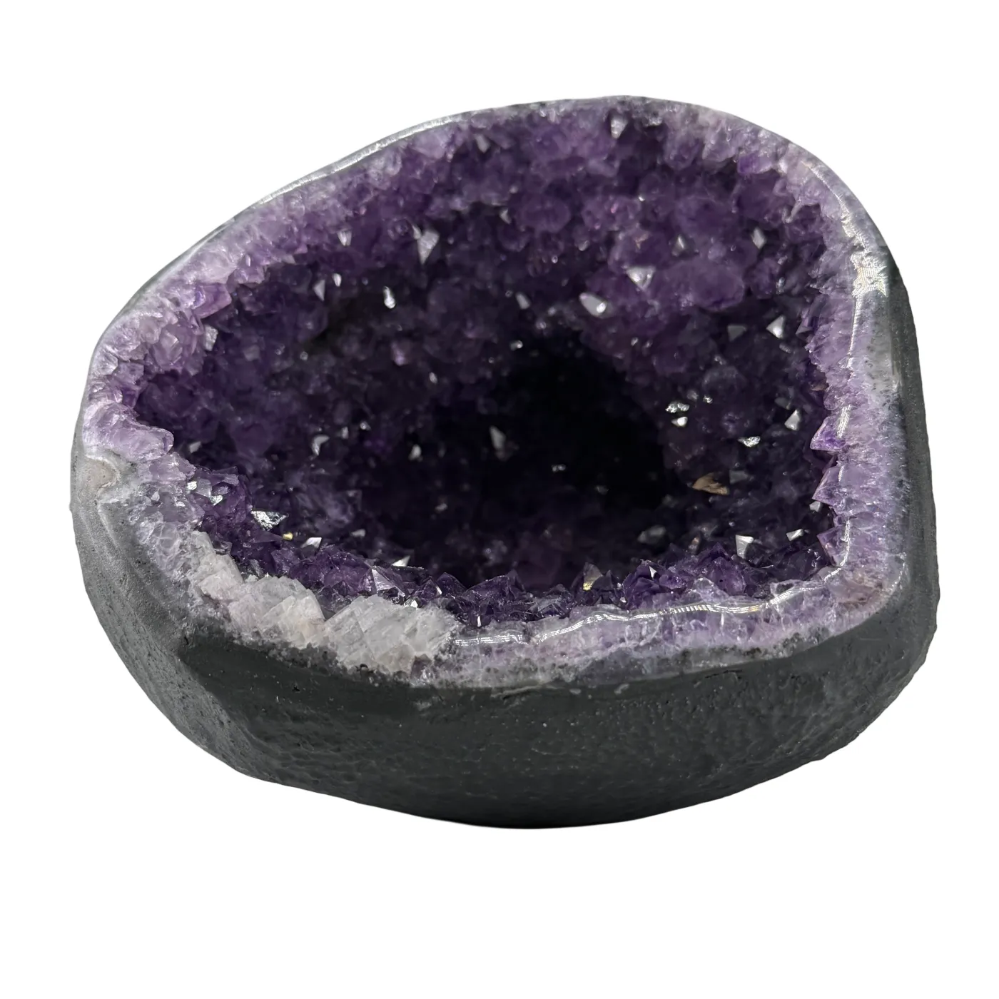 amethist geodeAmethist Geode met Calciet uit Brazilië