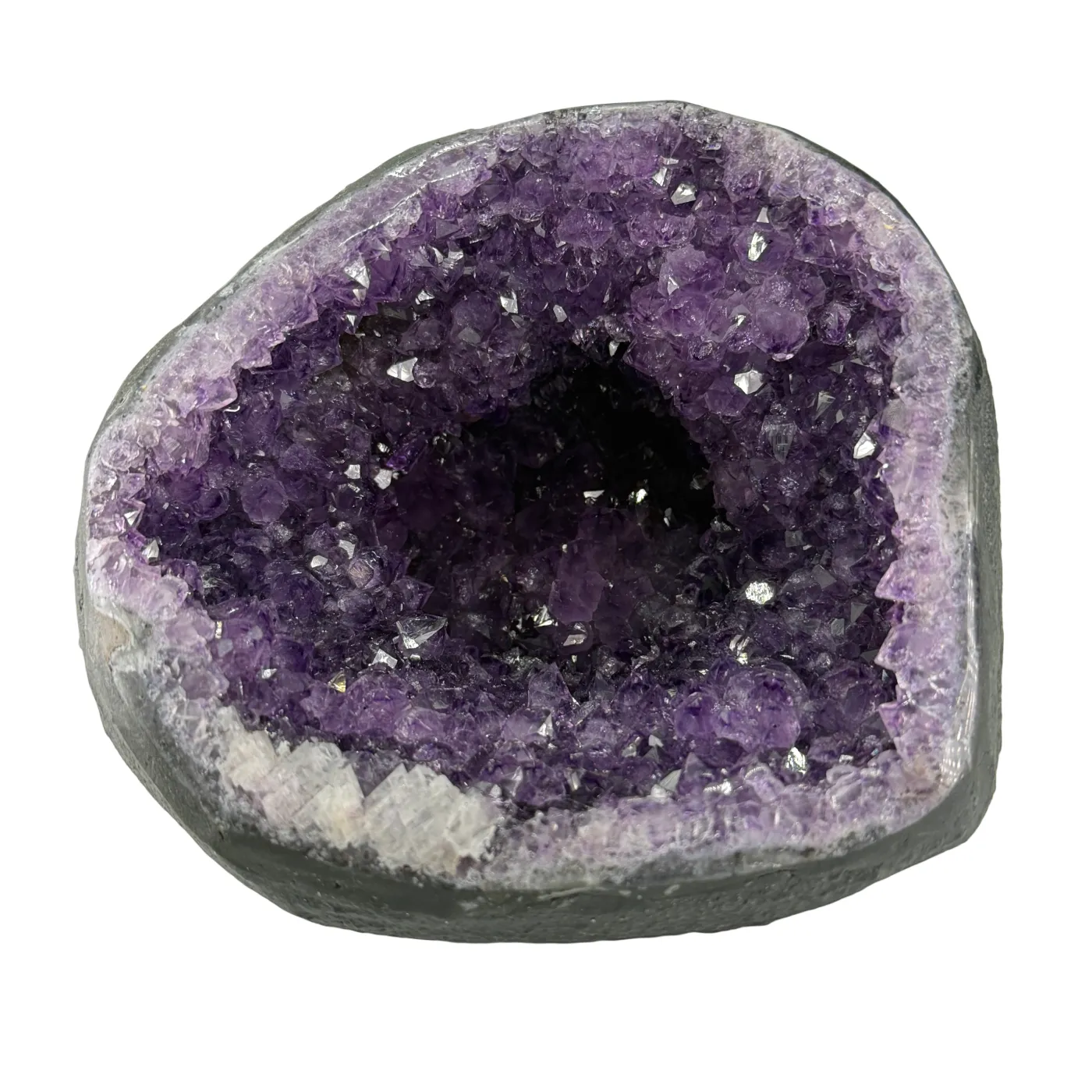 amethist geodeAmethist Geode met Calciet uit Brazilië
