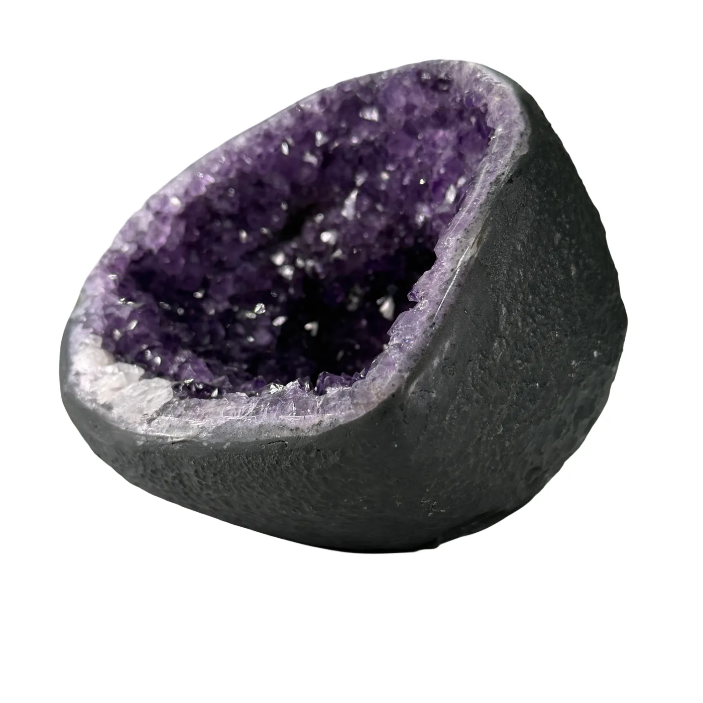 amethist geodeAmethist Geode met Calciet uit Brazilië