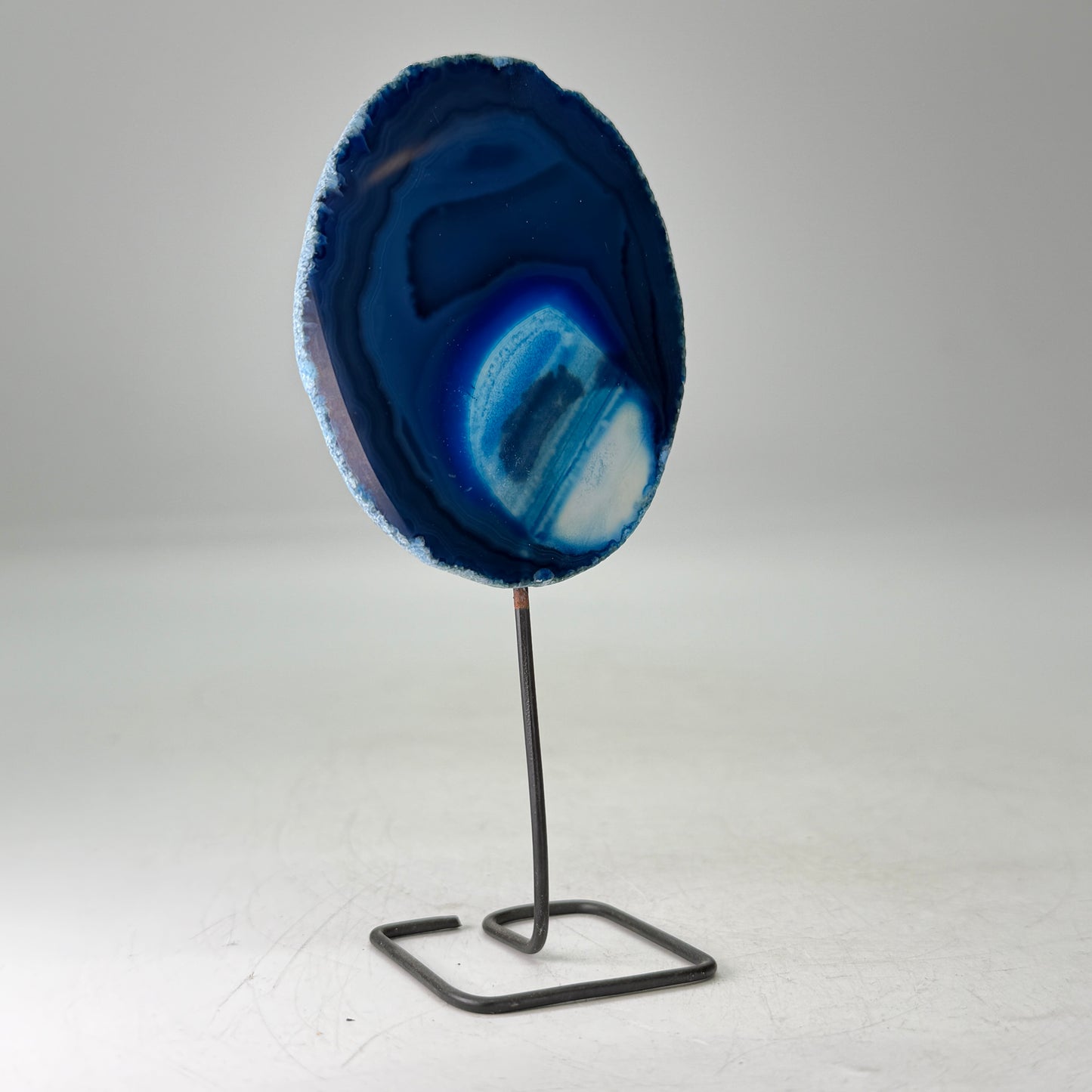 Mini Disque d'Agate sur Support – Pierre Précieuse Polie du Brésil (13 cm)