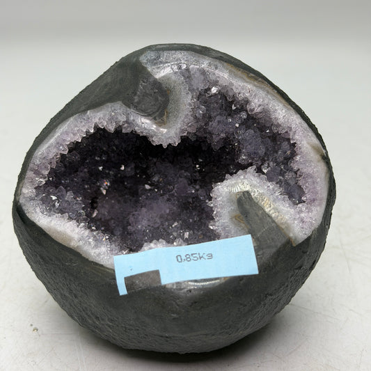 Amethyst geodeAmethyst Geode with Calcite from Brazil