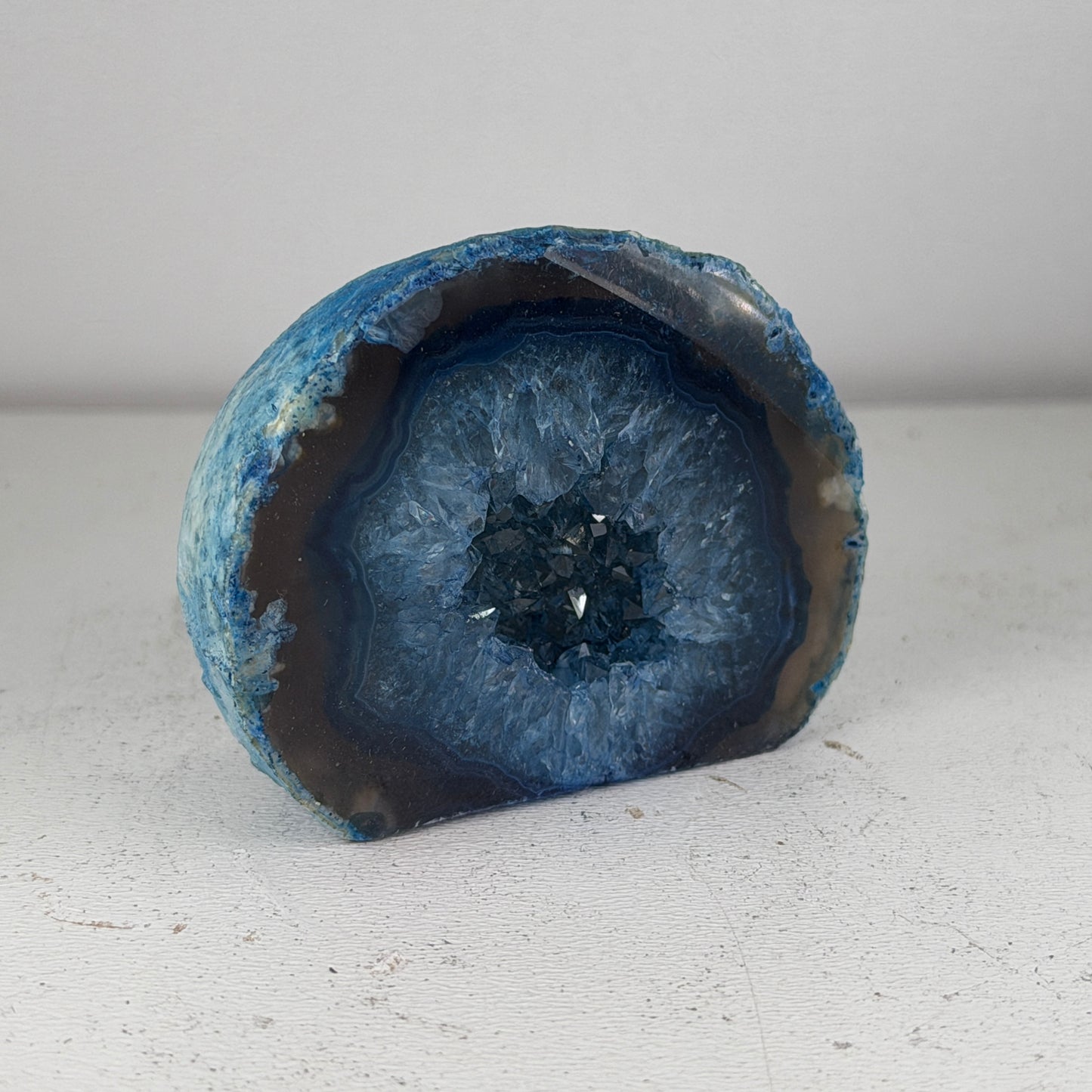 Prachtige paars agaat geode uit Brazilië (Druzy) – klein formaat