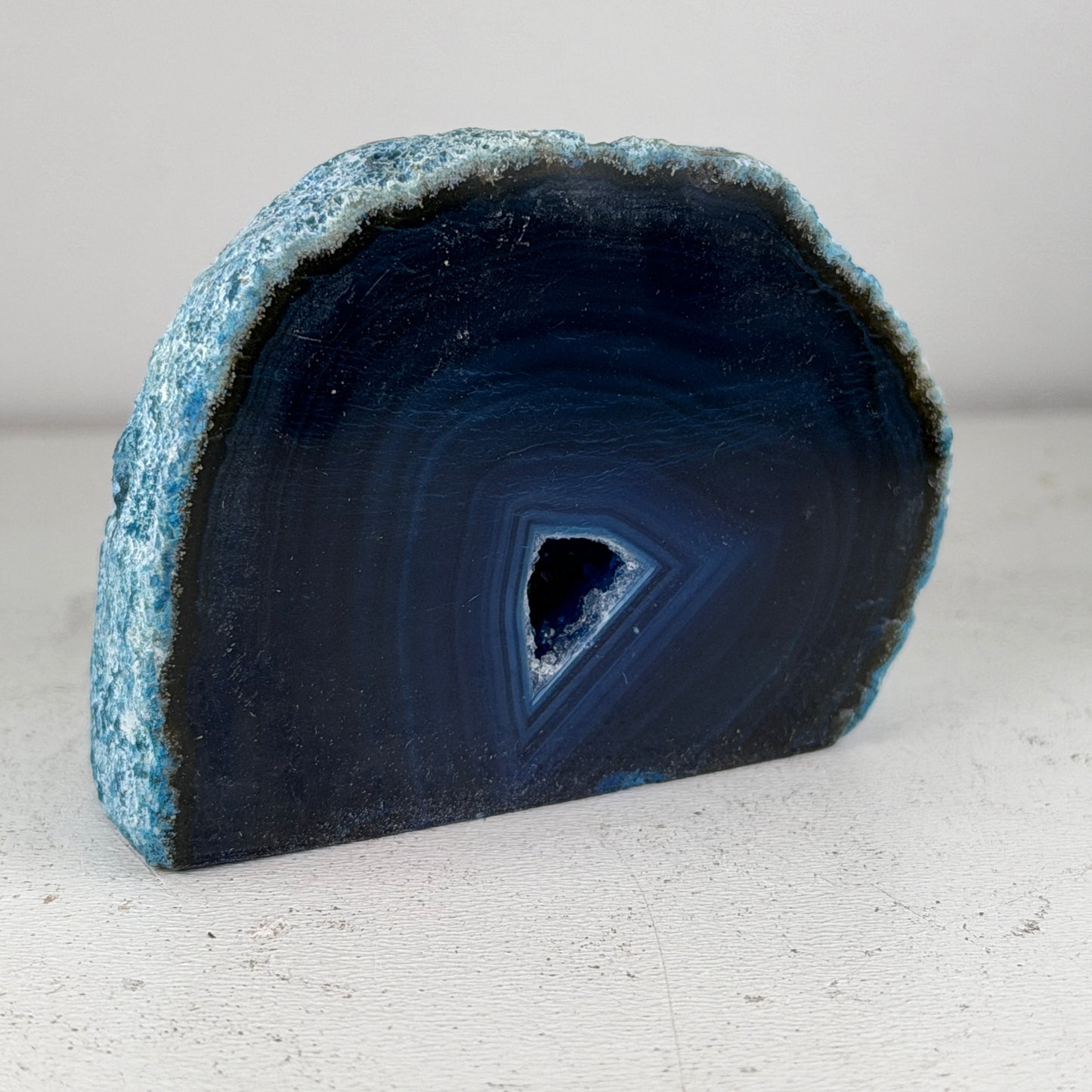 Prachtige paars agaat geode uit Brazilië (Druzy) – klein formaat