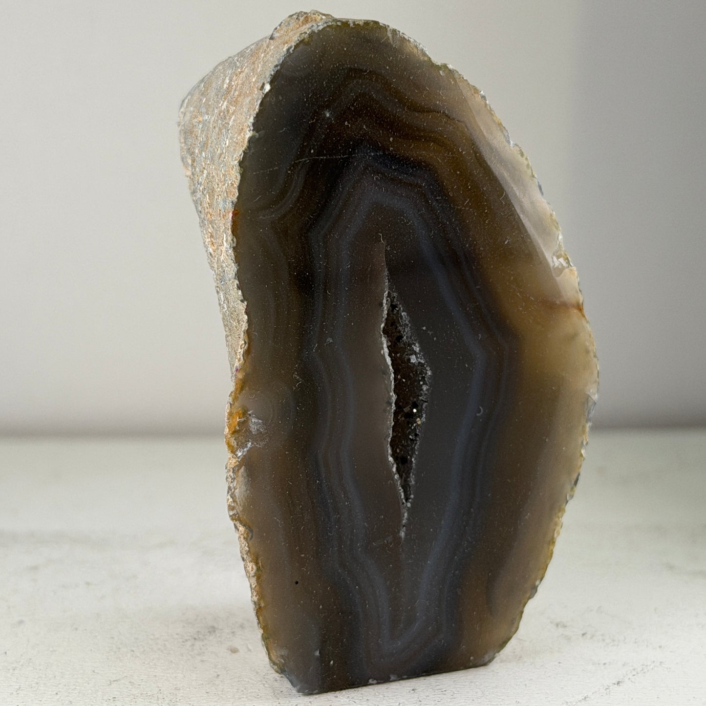 Prachtige paars agaat geode uit Brazilië (Druzy) – klein formaat