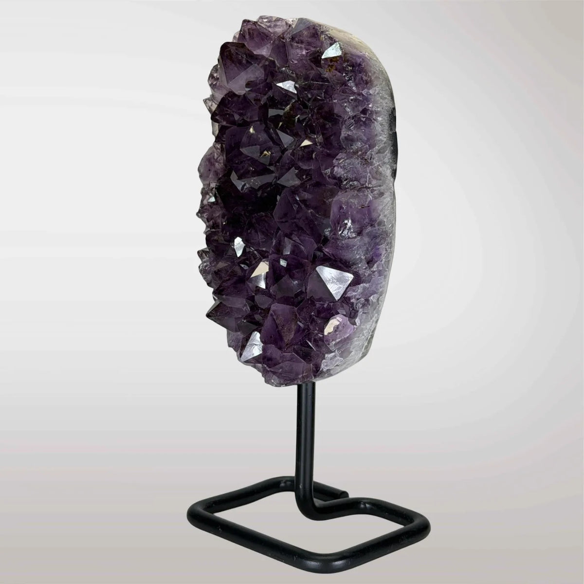 Améthyste sur pied - haute qualité - 31 cm - 2,7 kg