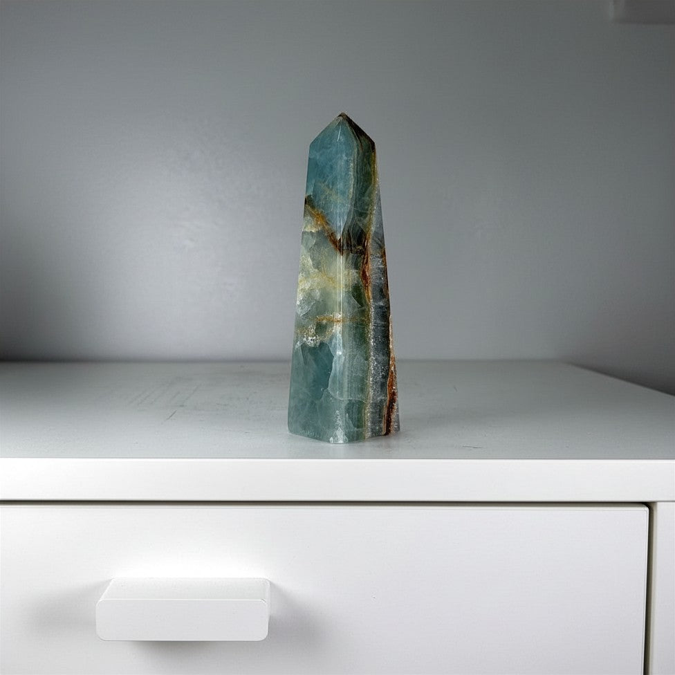 Blauwe Onyx Obelisk – Gepolijst